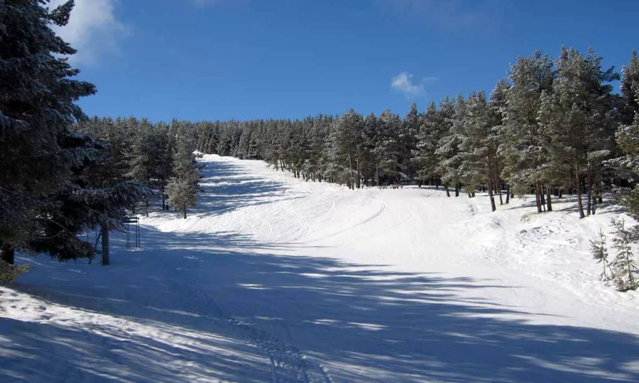 
            Karakol Ski Resort
      