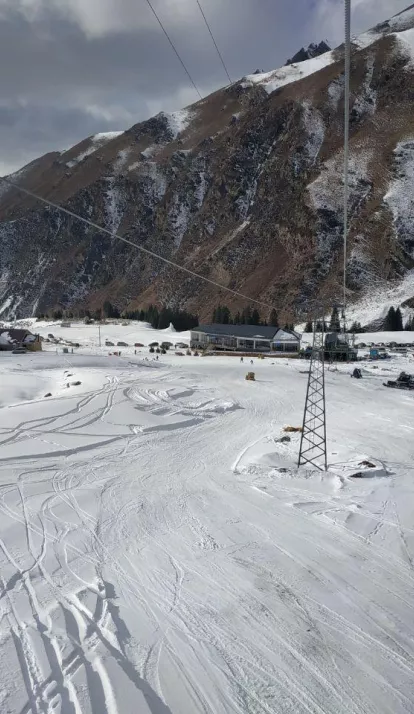 A small ski resort situated in the Kichi Kemin valley